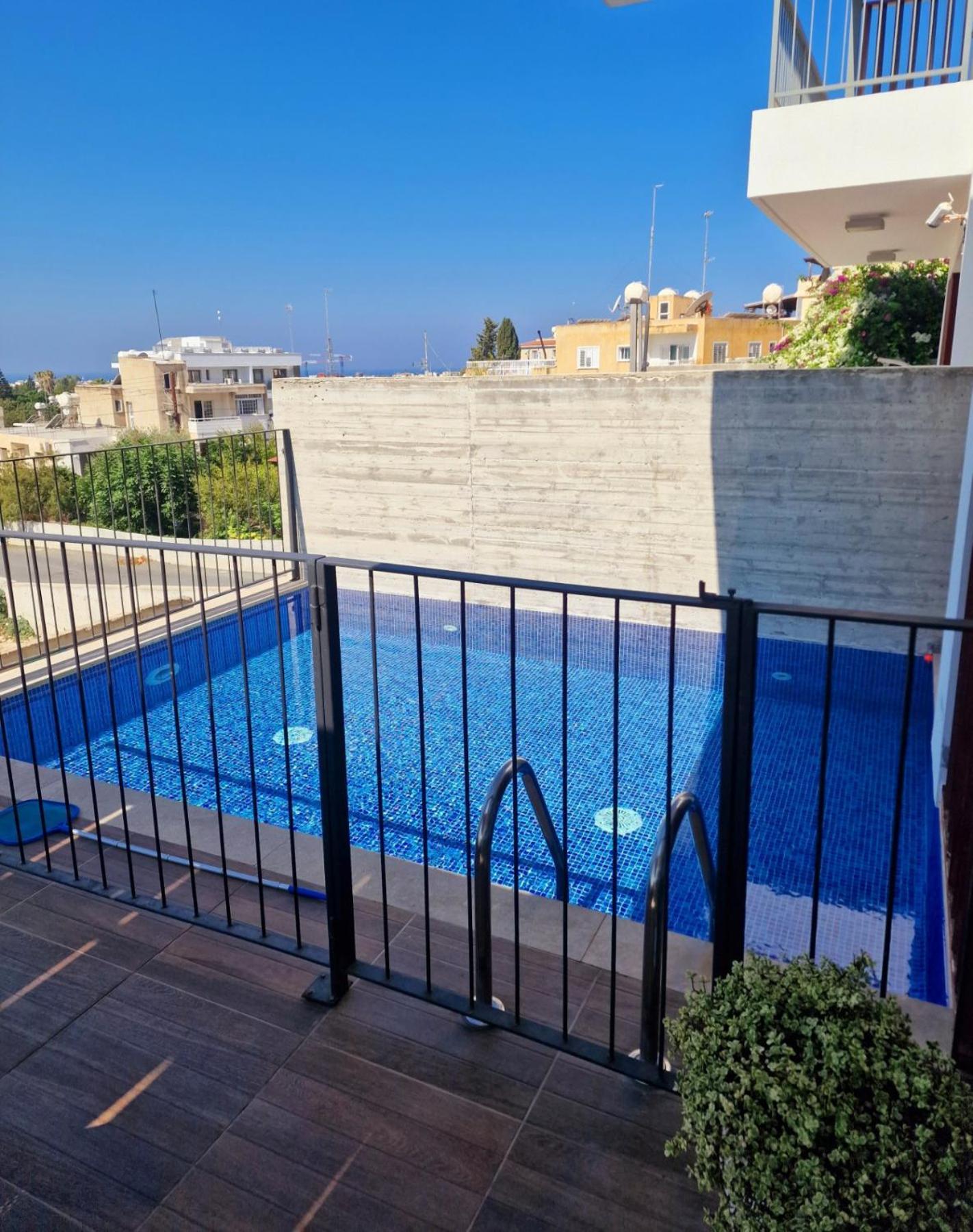 Leonidas Villa Paphos Extérieur photo